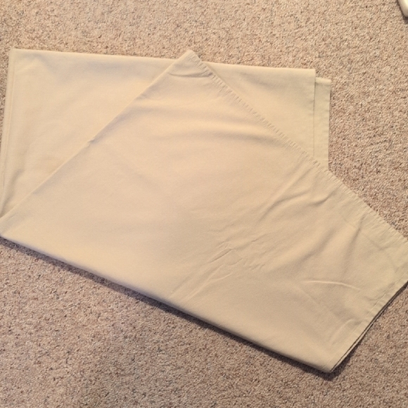 Threshold Cream Table Linens for Elegant Dining - Picture 1 of 1